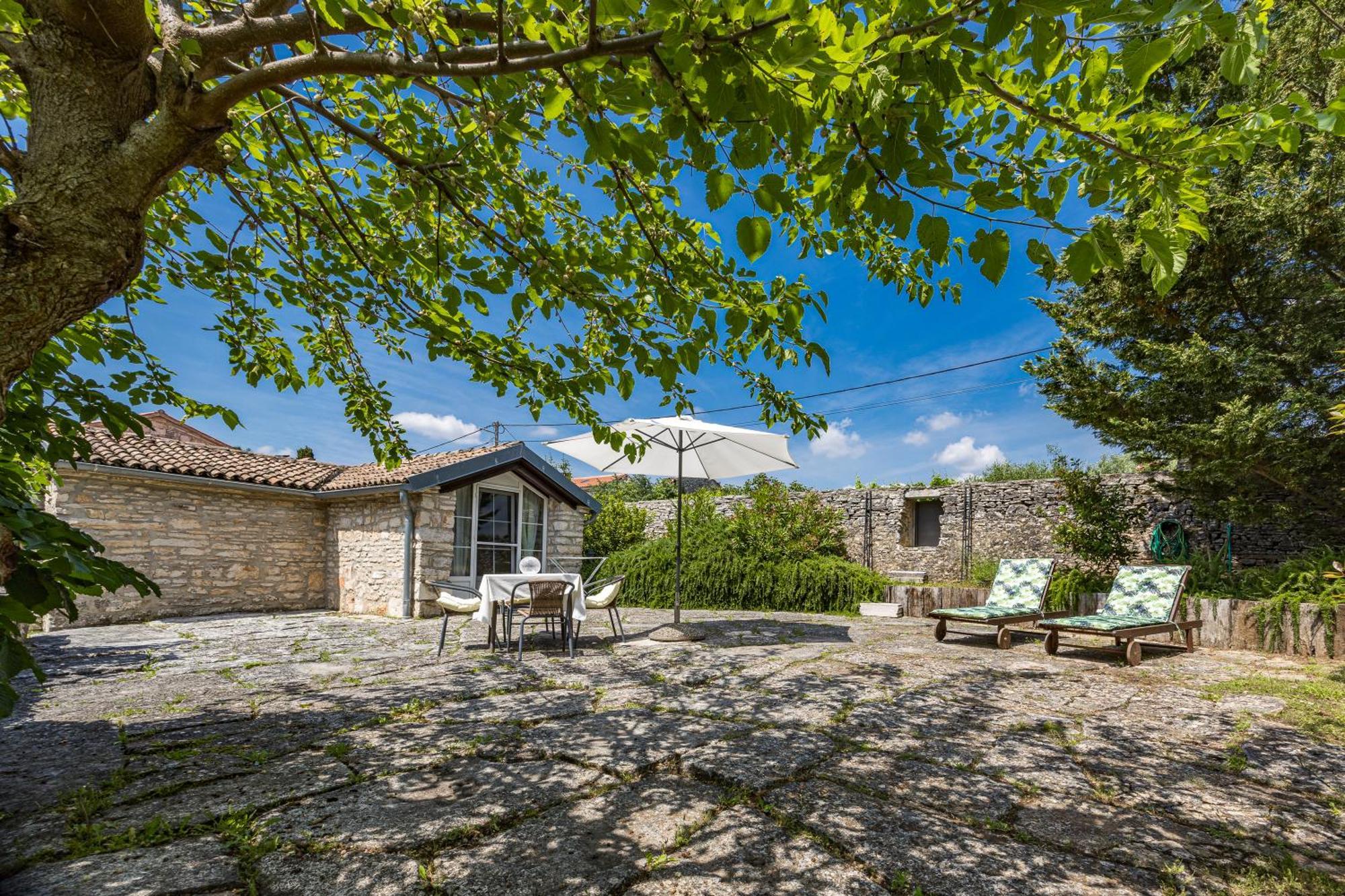 Boutique B&B Stancija 1904 Adults Only สเวตวินเชนัต ภายนอก รูปภาพ